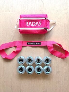 Luminous Light Up Wheels + RADAR Pink Skate Wheel Bag + Skates Carrying Strap